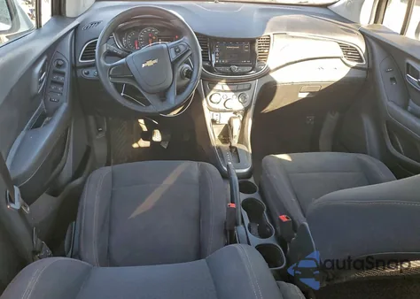 2018 Chevrolet Trax Ls z USA, uszkodzony, nr VIN 3GNCJKSB2JL229845